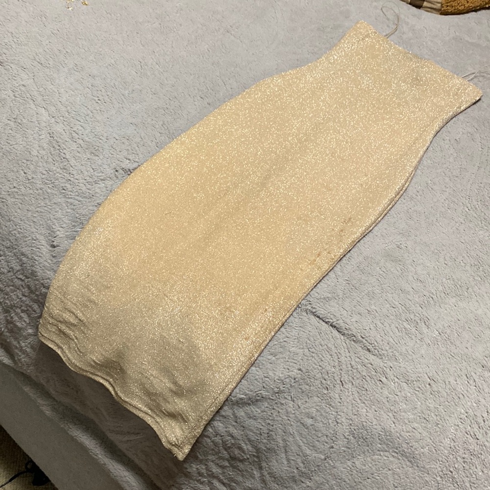 Bodycon gold dress